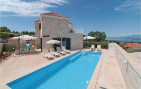 Beautiful Home In Postira